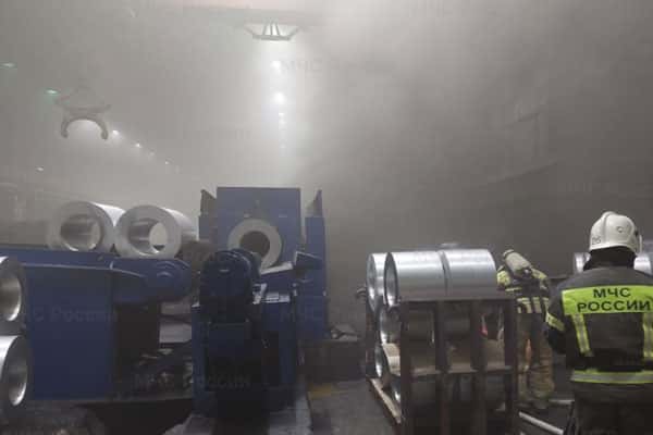 В Свердловской области на металлургическом заводе произошел пожар