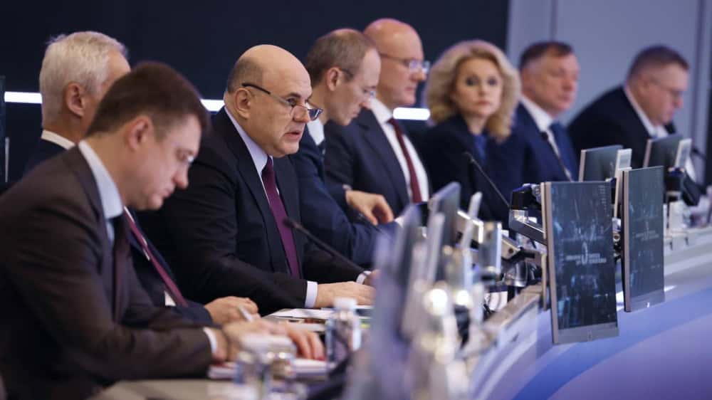 Мишустин потребовал от Минэнерго увеличить предложение топлива на рынке 