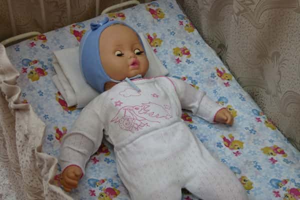 Изнасилованную соседом трёхлетнюю пермячку продолжают сопровождать психологи 