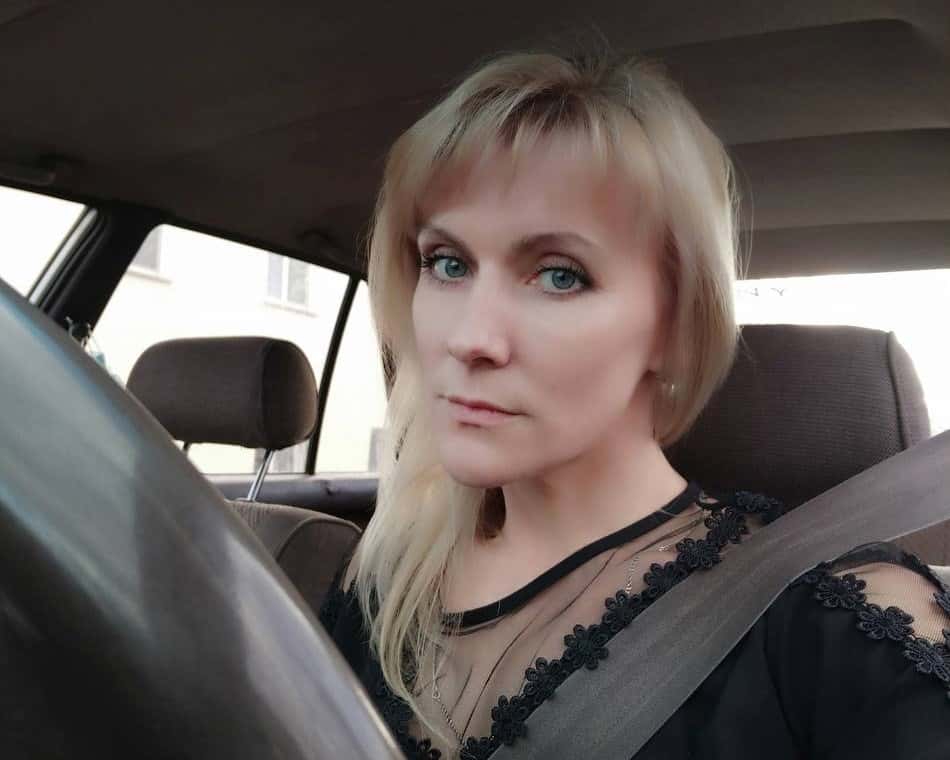 Челябинцы простились с матерью двоих детей, зарезанной цыганом 