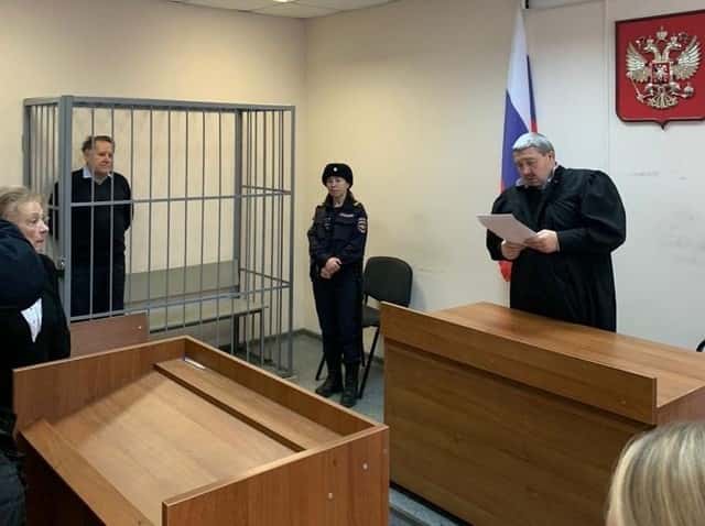 Суд избрал меру пресечения преподавателю, задержанному за фейки об армии 