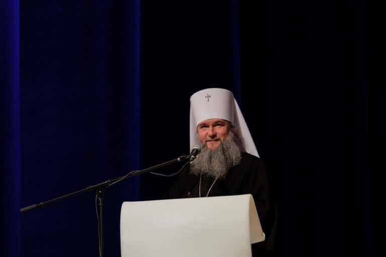 Екатеринбургский митрополит сделал заявление после скандала со своим секретарём 