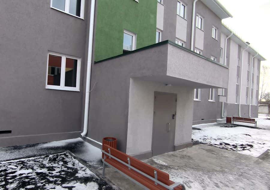 44 ребенка-сироты получили квартиры на Урале 