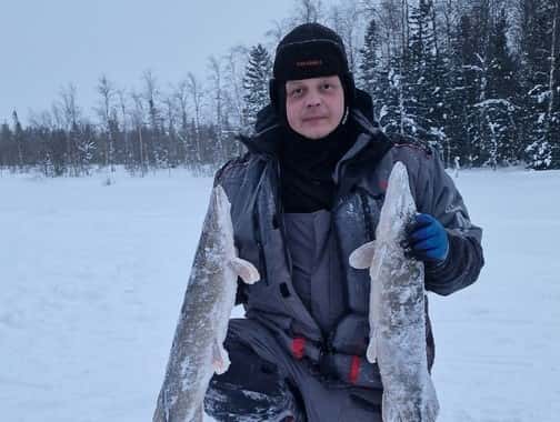 На Ямале рыбак поймал за полдня девять килограммов щук 