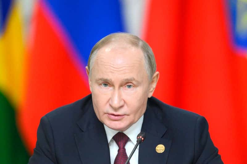 Трое свердловчан получат орден Дружбы по указу Путина 