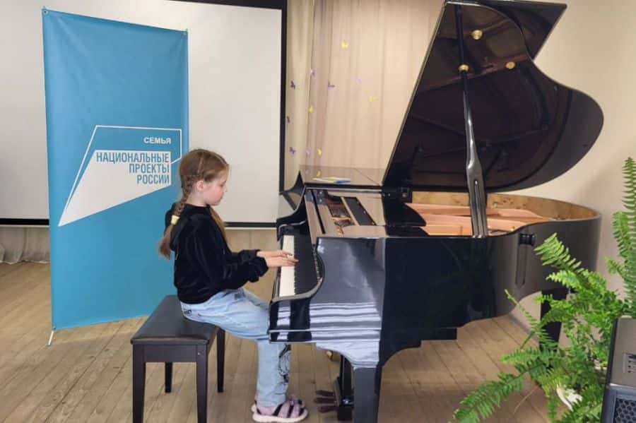 Свердловская школа получила 3,7 млн рублей на переоснащение 