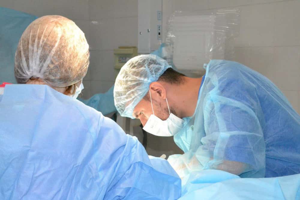 Тюменские врачи помогли ребёнку справиться с проблемами руки 