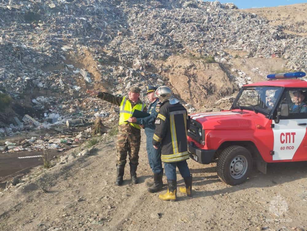 Открытое горение на мусорном полигоне в Верхней Пышме ликвидировали 