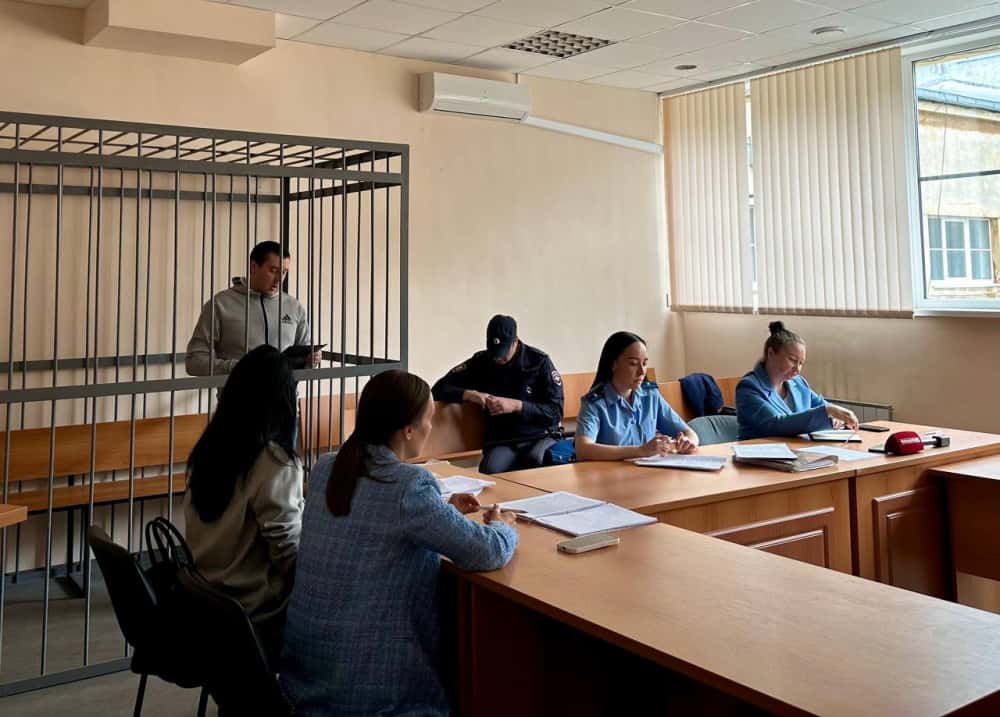 Напавший на журналистов житель Екатеринбурга избежал колонии 