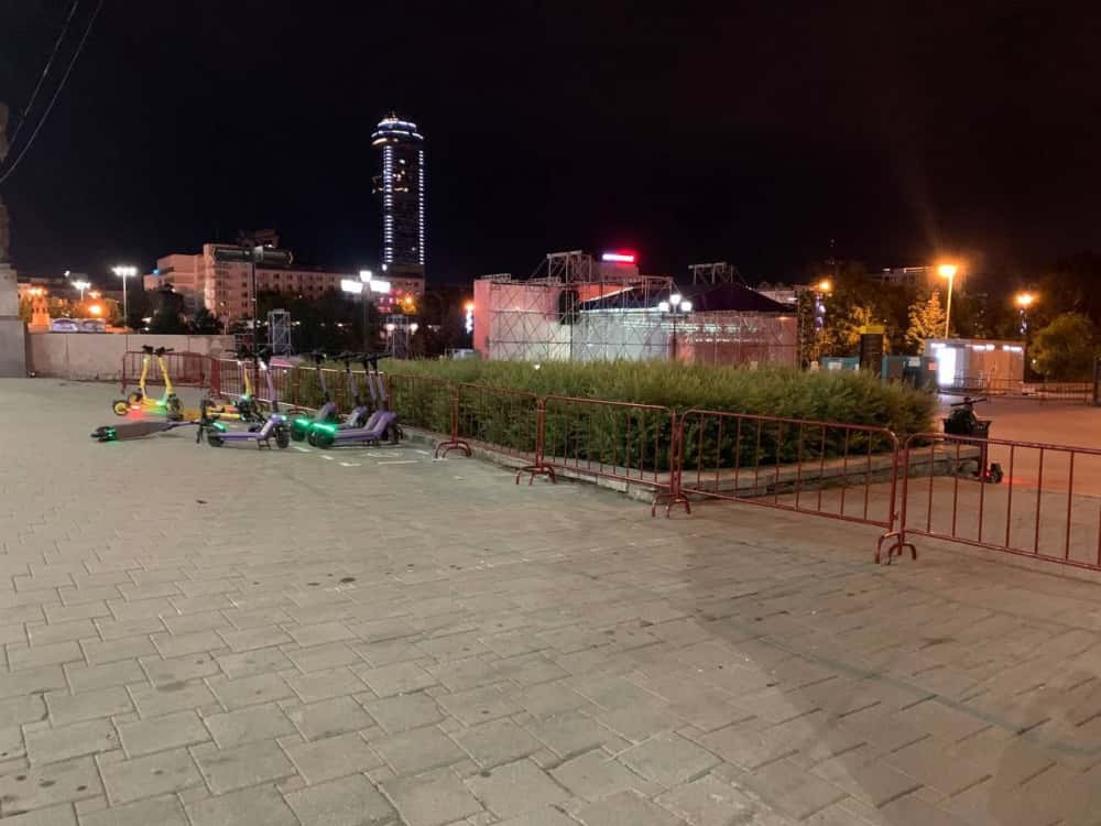 В Екатеринбурге из-за фестиваля "Ночь музыки" ограничили движение самокатов и продажу спиртного