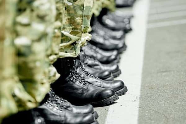 Срочников из Свердловской области отправили служить на границу 