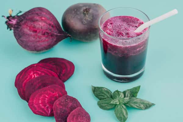 Свёкольный сок понижает давление у пожилых: исследование Университета Эксетера 