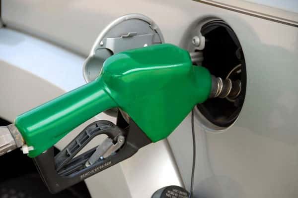 Уральцы пожаловались на бензин «Газпромнефти». Компания уверяет, что проблем нет