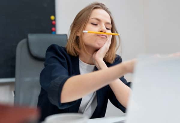 64% свердловчан готовы совмещать рабочие и личные дела 