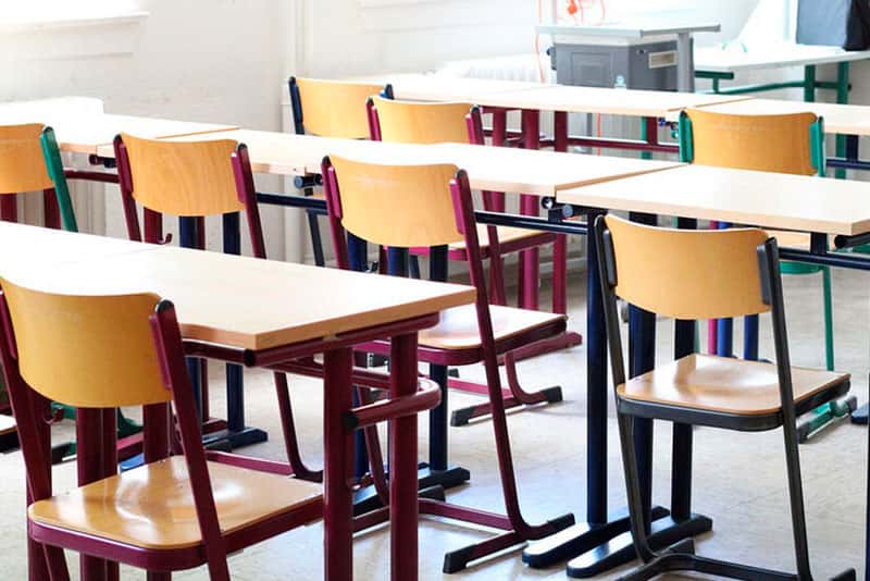 Образовательные учреждения Екатеринбурга получили паспорта безопасности 