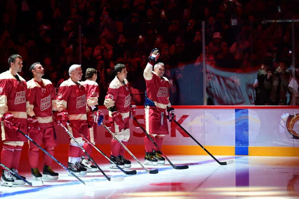 В Екатеринбурге состоялся матч мировых звёзд хоккея 