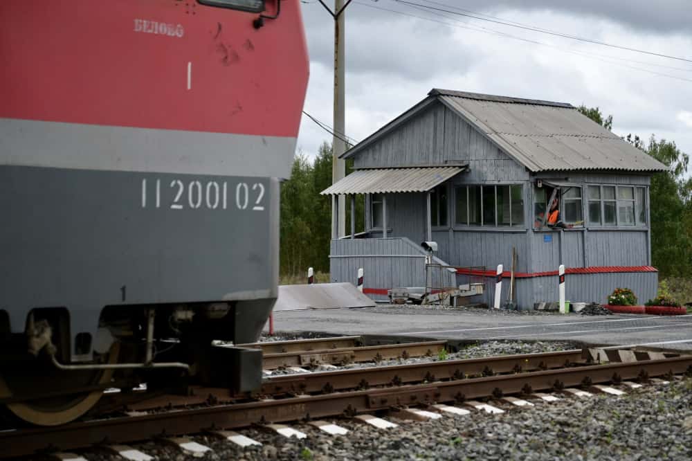 Пробкам у железнодорожного переезда под Каменском-Уральским приходит конец 