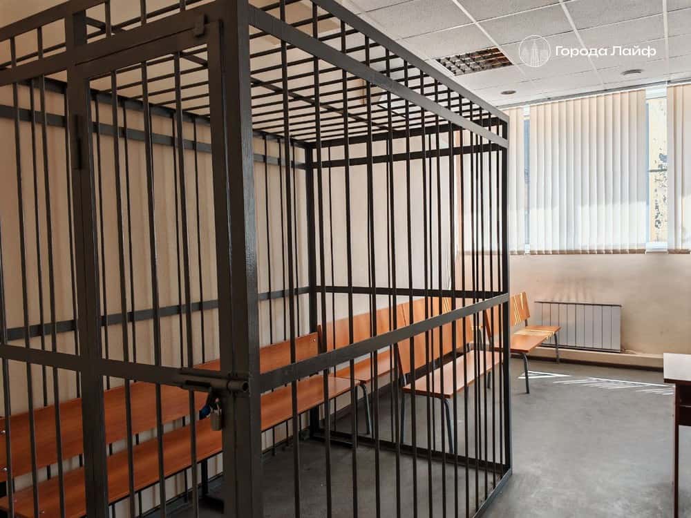 Экс-министра энергетики и ЖКХ Свердловской области Смирнова отдали под суд 