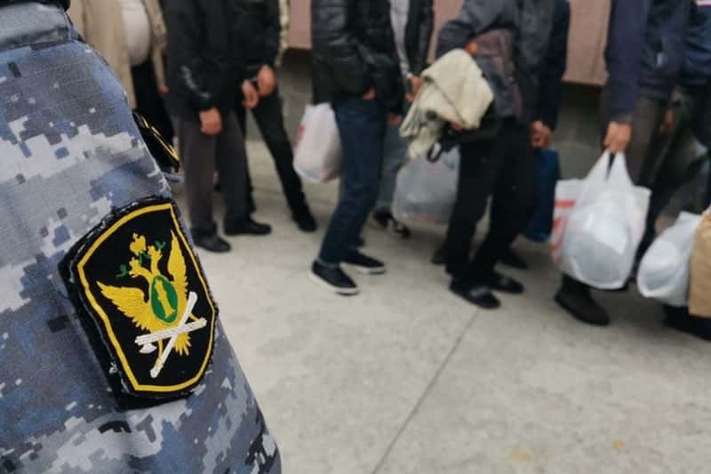 В Екатеринбурге зафиксировали рост числа преступлений, совершённых мигрантами 