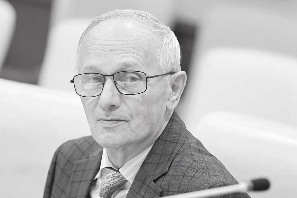 На Урале скончался депутат Заксобрания Евгений Букреев 