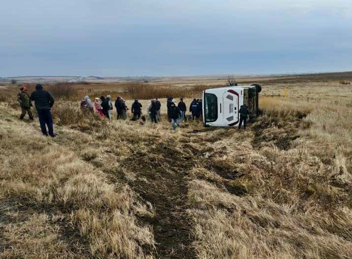 Под Магнитогорском опрокинулся автобус с детьми: трое пострадавших, возбуждено уголовное дело. Видео