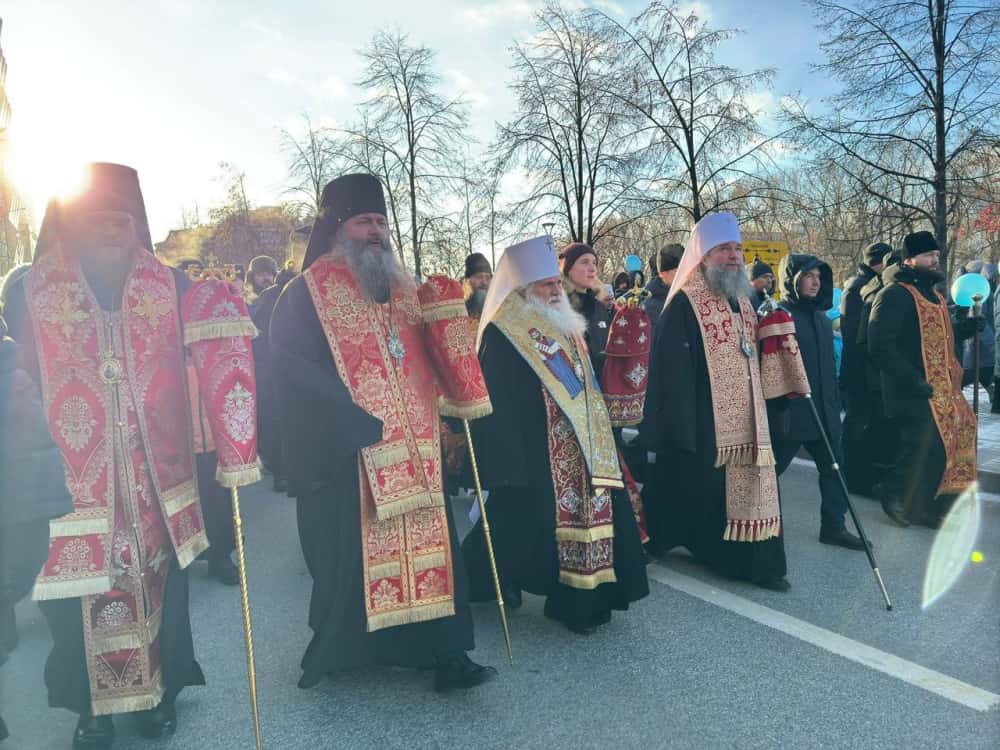 Крестный ход в Екатеринбурге 7 декабря: маршрут и ограничения движения