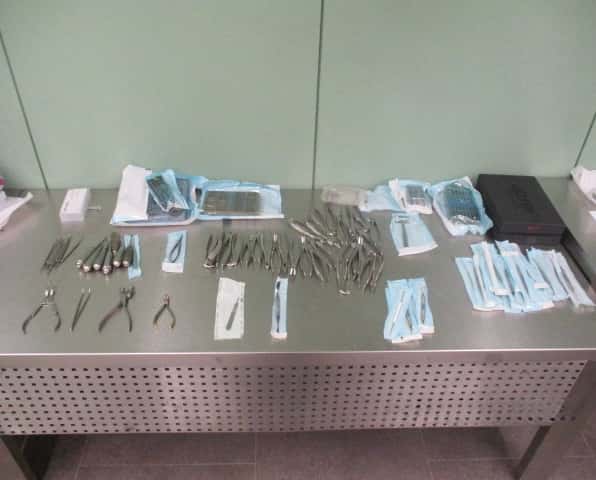 В Екатеринбурге пресекли незаконный ввоз стоматологических инструментов из Баку: подробности.