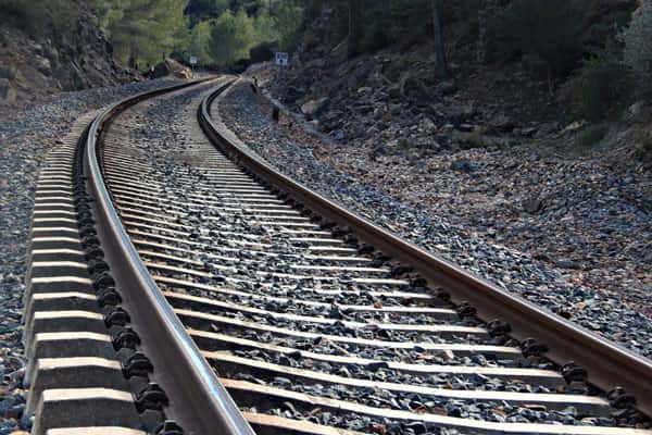 Планировали поджог на железной дороге: в Свердловской области задержаны трое