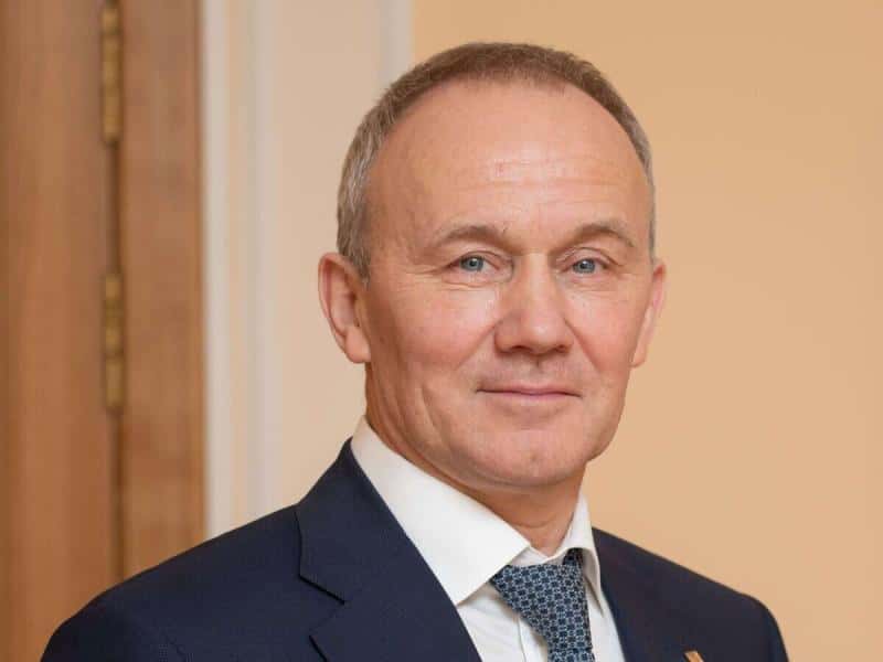 Экс-вице-губернатор Чемезов просит смягчить меру пресечения