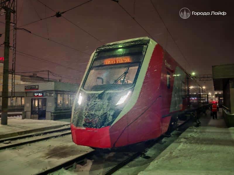 «Наземное метро» Екатеринбурга перевезло почти 10 млн пассажиров за три года