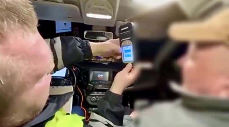 Два пьяных водителя за сутки в Свердловской области — женщина без прав, у мужчины алкоголь в шесть раз выше нормы