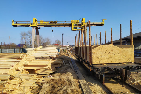 Уральские таможенники пресекли канал нелегального экспорта лесоматериалов