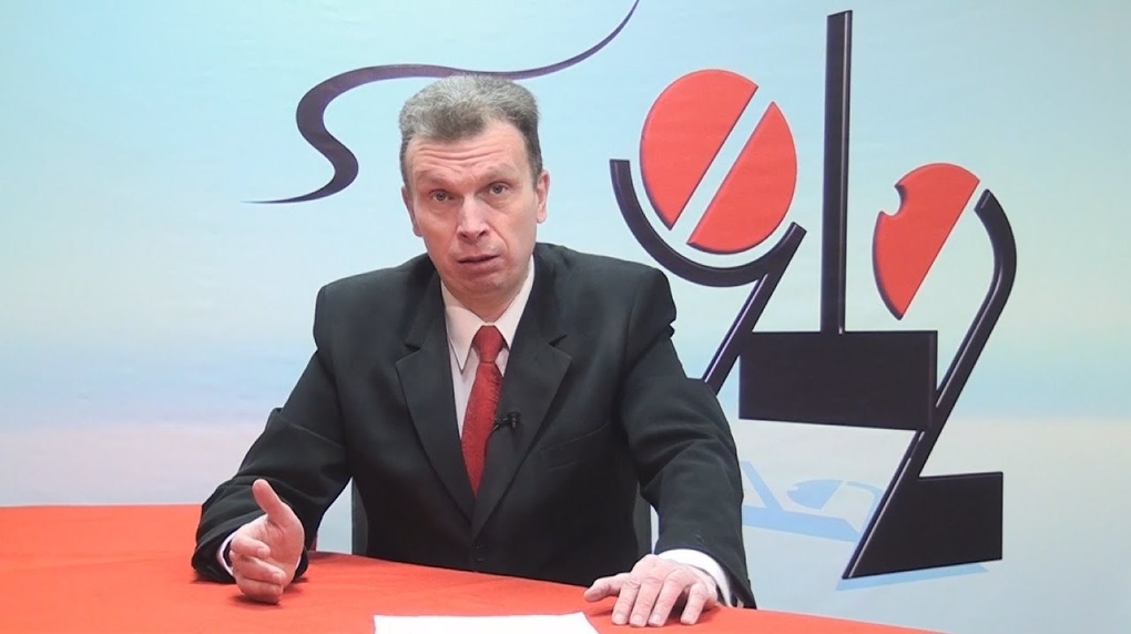 Иннокентий Шеремет закрывает передачу «Девять с половиной» и Телевизионное Агентство Урала