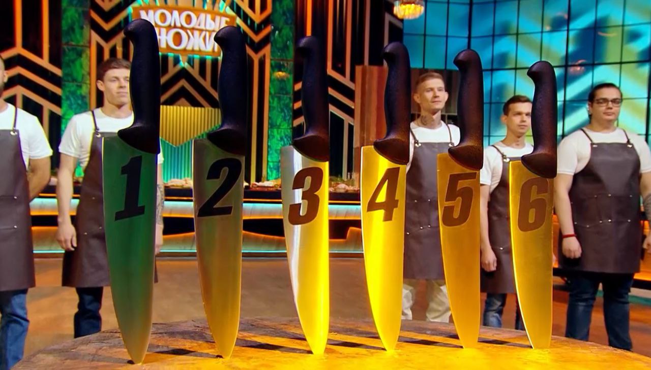 Повар из Екатеринбурга станет участником кулинарного шоу "Молодые ножи"