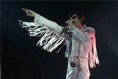 На Обаму совершил покушение двойник Элвиса Пресли На Обаму совершил покушение двойник Элвиса Пресли