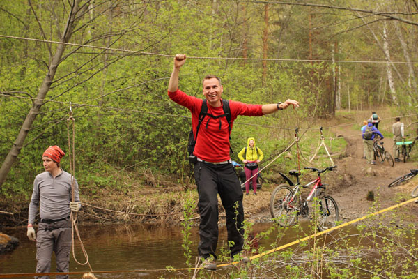 Майская прогулка: 10 лет – полет нормальный