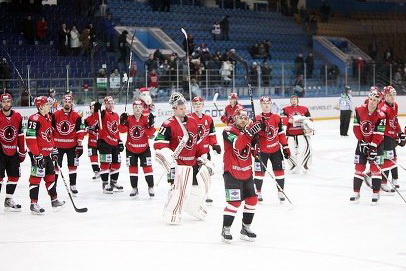 «Автомобилист» одолел «Нефтехимика»