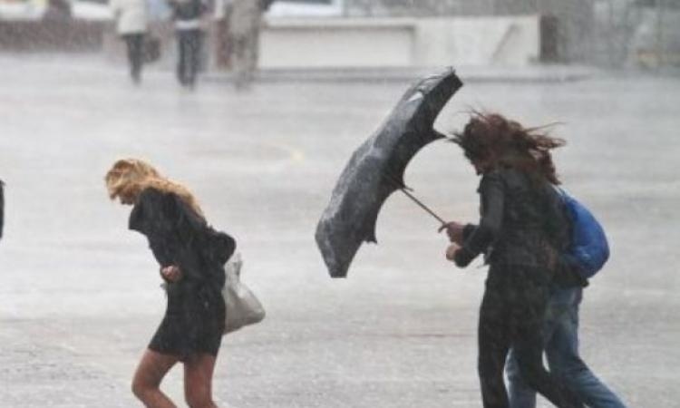 20 мая на севере Свердловской области ожидаются сильные дожди с мокрым снегом, грозы 20 мая на севере Свердловской области ожидаются сильные дожди с мокрым снегом, грозы