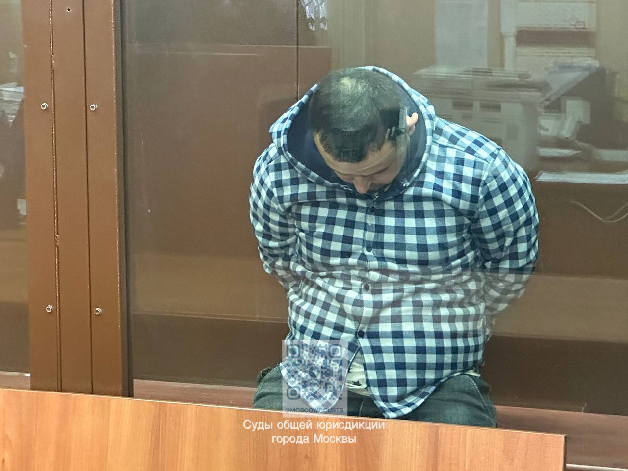 Арестованы трое вероятных пособников террористов, устроивших теракт в «Крокусе» | Суд арестовал ещё троих фигурантов дела о теракте в «Крокус Сити Холле» Арестованы трое вероятных пособников террористов, устроивших теракт в «Крокусе» | Суд арестовал ещё троих фигурантов дела о теракте в «Крокус Сити Холле»