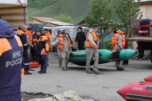 Из-за резкого таяния снега в Алтайском крае введен режим ЧС