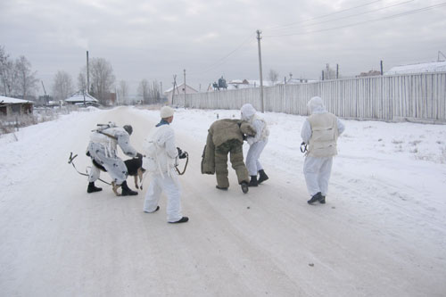 Группы преследования ГУФСИН берут след в Ивделе. Фото