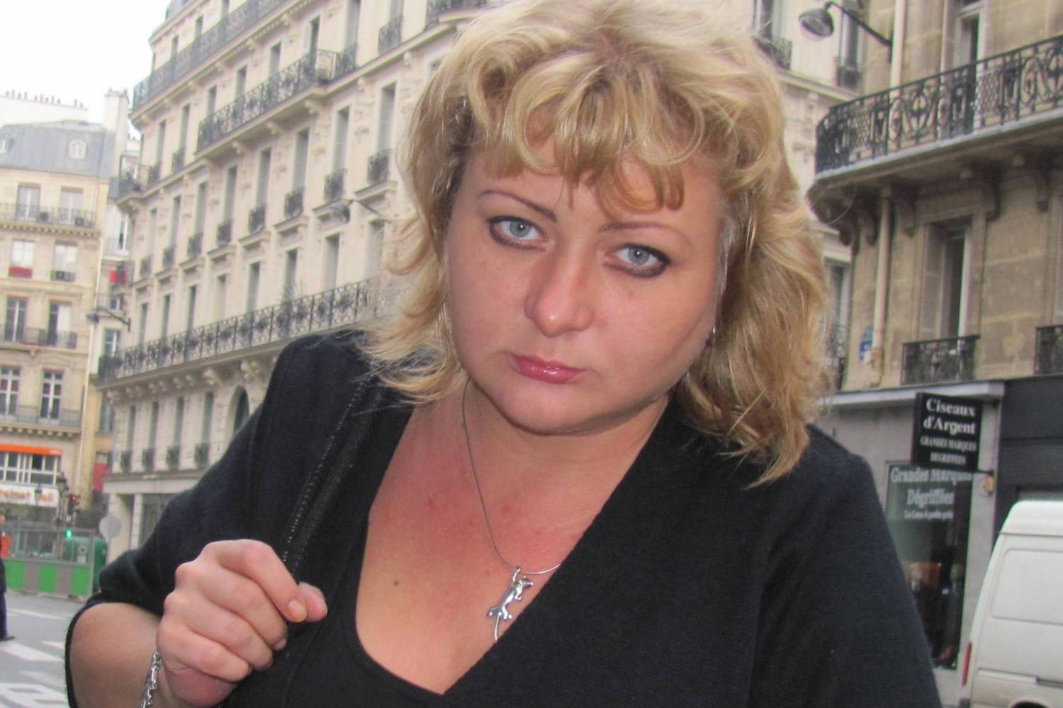 Розыск! В Екатеринбурге мошенница украла 40 миллионов рублей Розыск! В Екатеринбурге мошенница украла 40 миллионов рублей