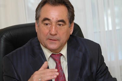 Губернатор Олег Богомолов взялся за мифическое такси