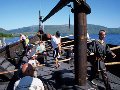 В Калининграде построят корабль викингов драккар по средневековым технологиям В Калининграде построят корабль викингов драккар по средневековым технологиям