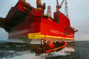 «Газпром» отложил начало добычи в Арктике, где бастовали гринписовцы: надо убедиться в безопасности