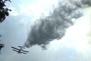 В Югре после жесткой посадки сгорел самолет
