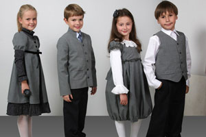 Школьная форма позитивно скажется на здоровье детей, считает Онищенко