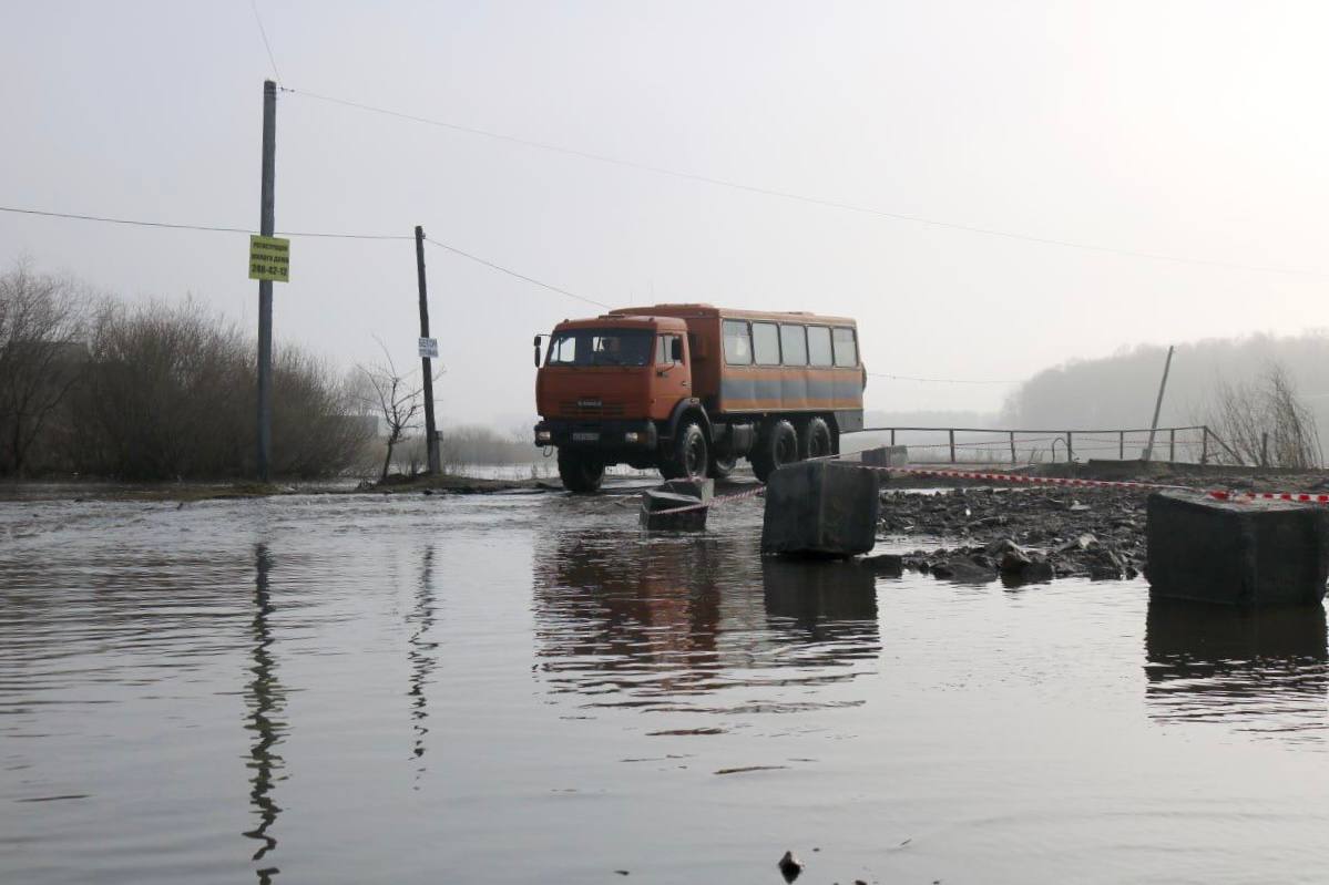 В Париже талая вода затопила скважины, а в Троицке — разрушила новую набережную | Челябинский губернатор раскрыл ущерб, причинённый паводком В Париже талая вода затопила скважины, а в Троицке — разрушила новую набережную | Челябинский губернатор раскрыл ущерб, причинённый паводком
