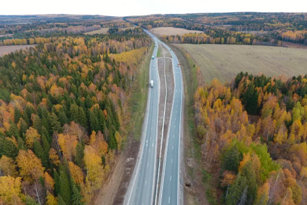 На автодороге Р-351 перекроют движение на время установки надземного пешеходного перехода
