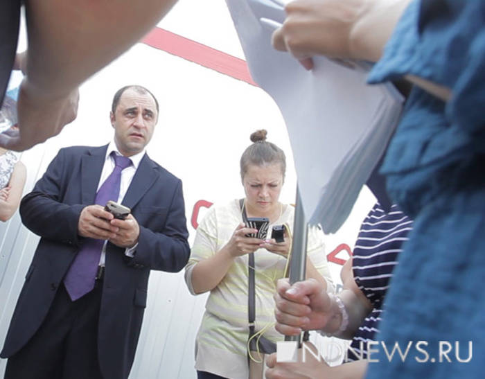 Журналистам в Екатеринбурге не дали задать Шувалову вопрос о его бизнес-джете